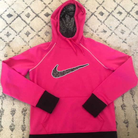Nike Tops - Nike Therma Fit Hoodie